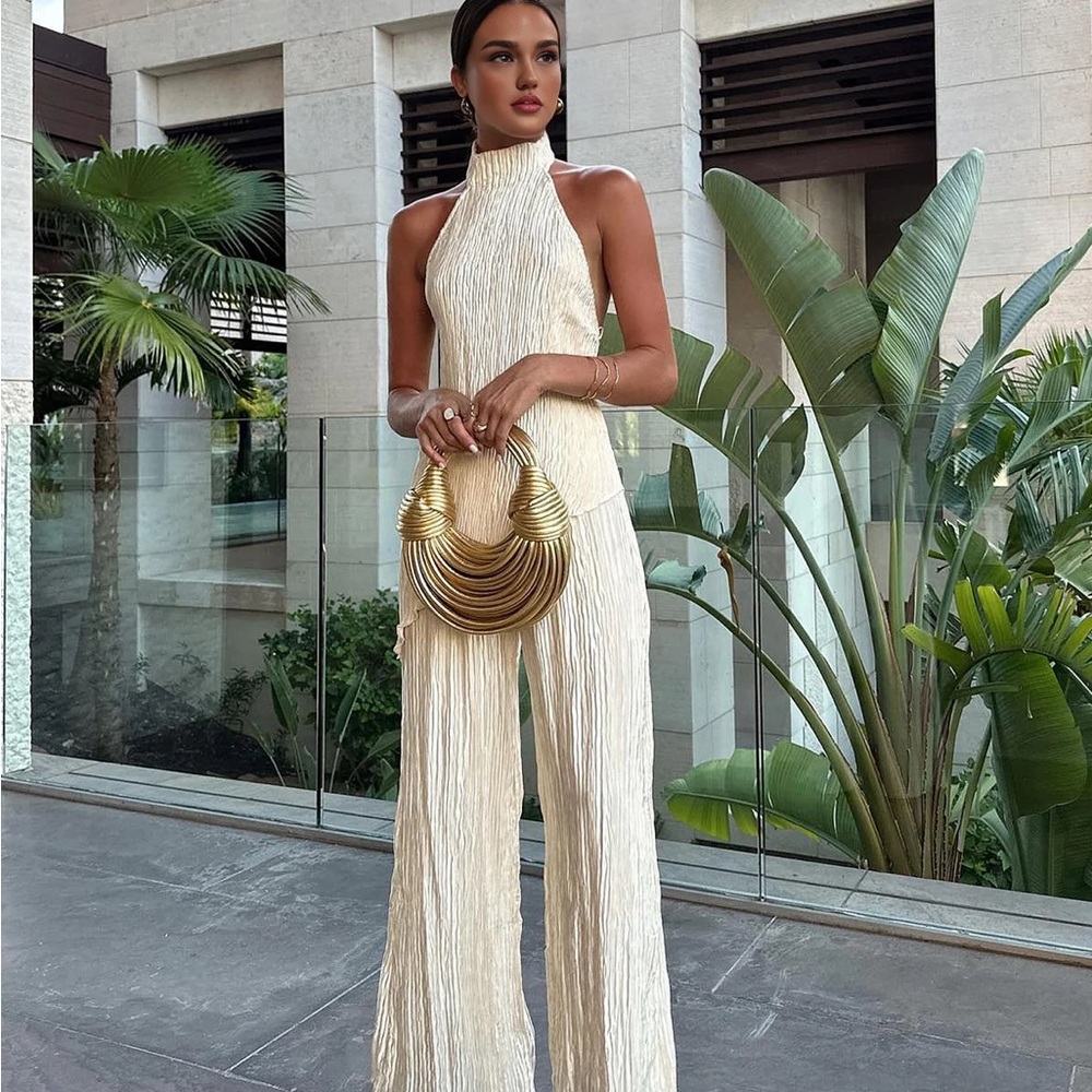 Asymmetric Halter Crop Top With Wide Leg Pants Set